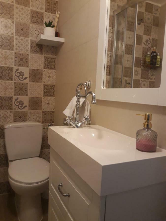 Studio Apartment Angie Спліт Екстер'єр фото
